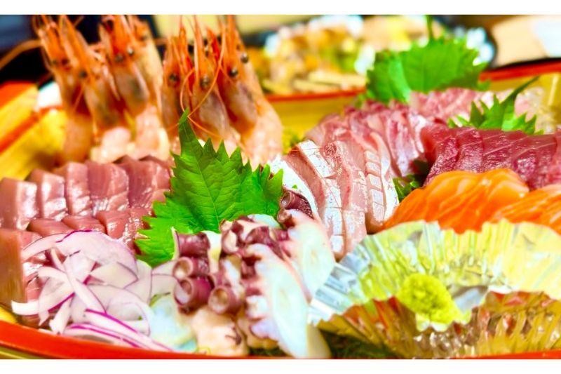 ที่พักและสถานที่ท่องเที่ยวใกลเคียง