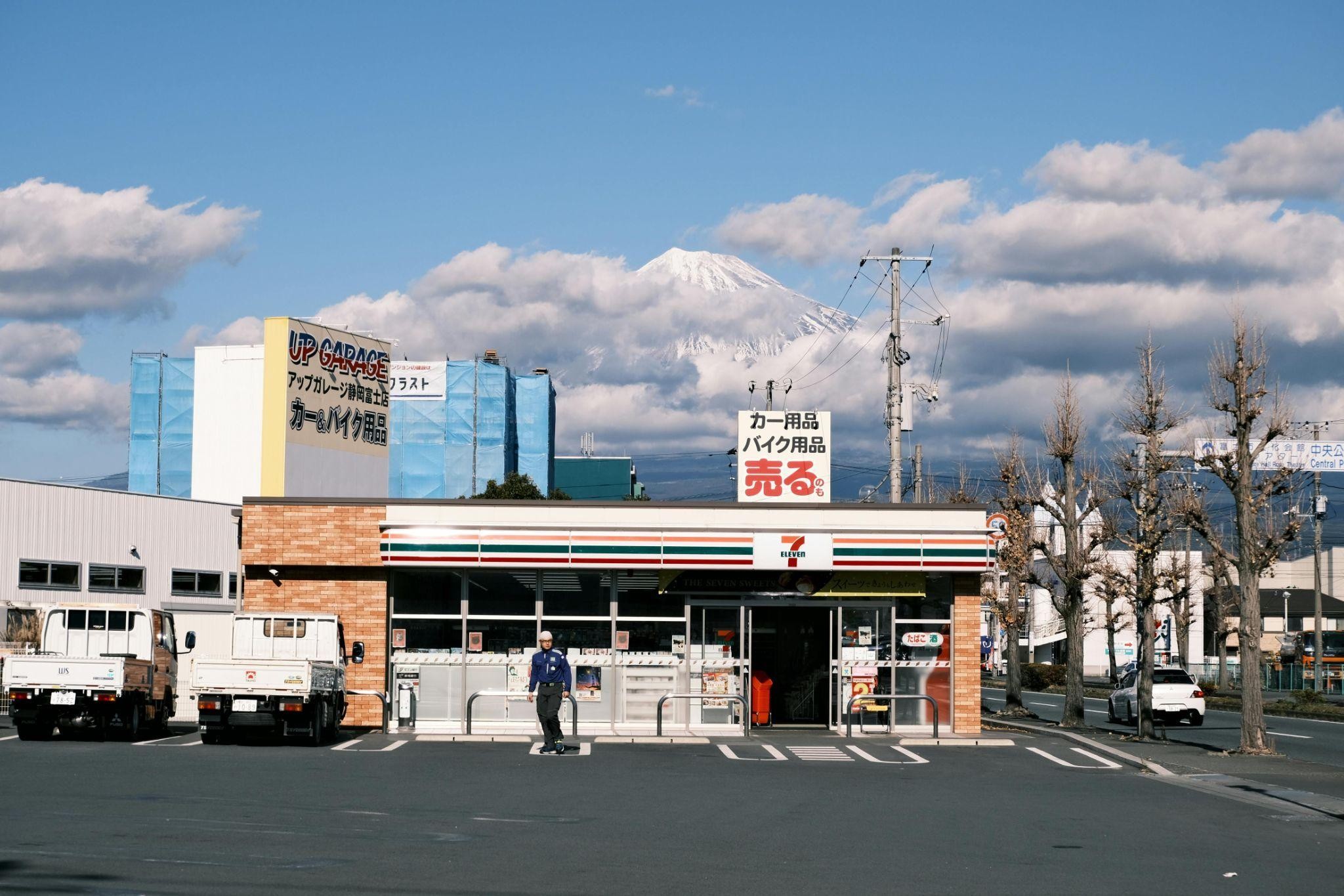 แนะนำเครื่องชำระเงินด้วยตนเองในร้านสะดวกซื้อที่ญี่ปุ่น